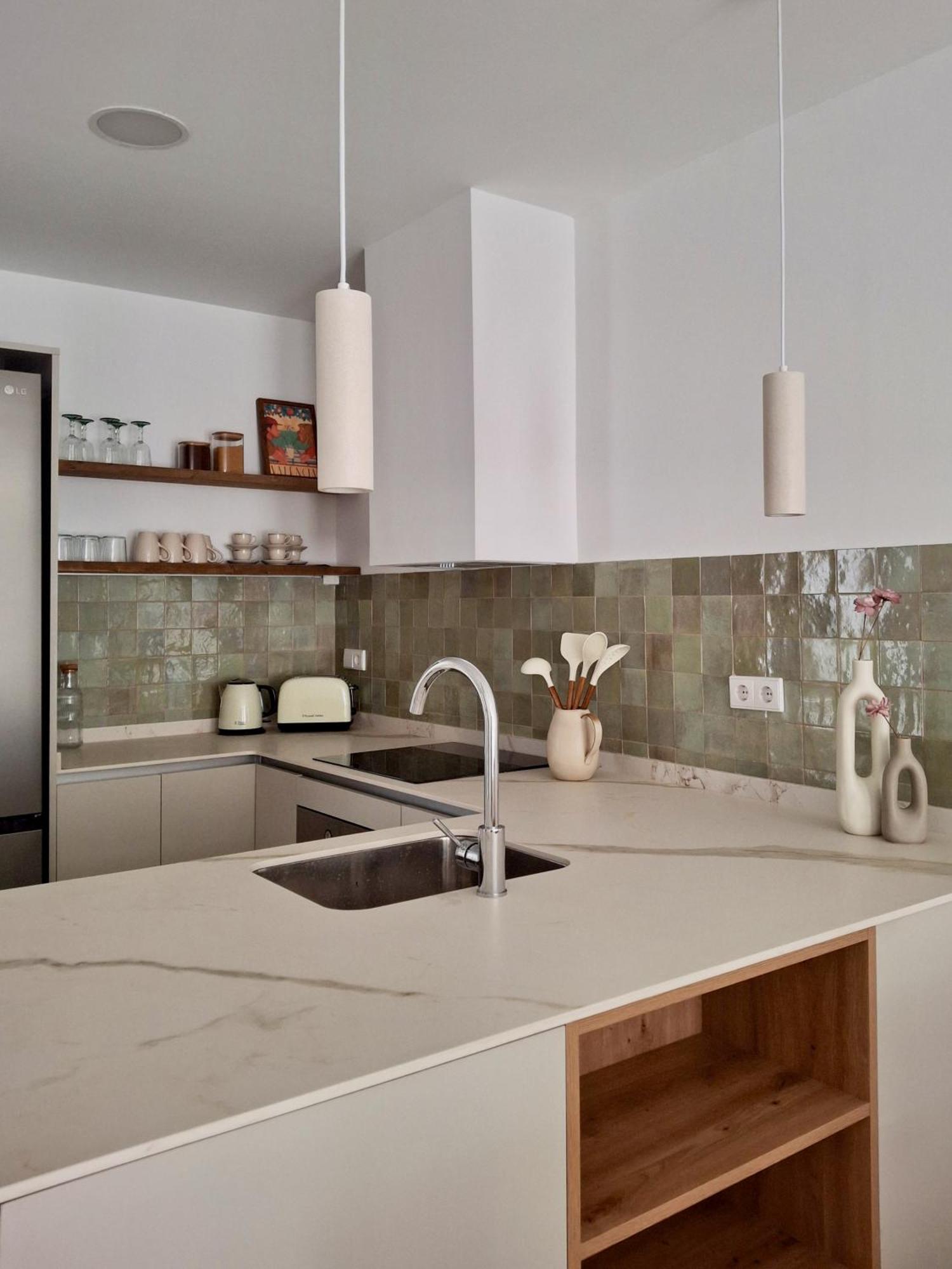 Bonito Apartamento De 2 Habitaciones Cerca De La Estacion Joaquin Sorolla Валенсия Экстерьер фото